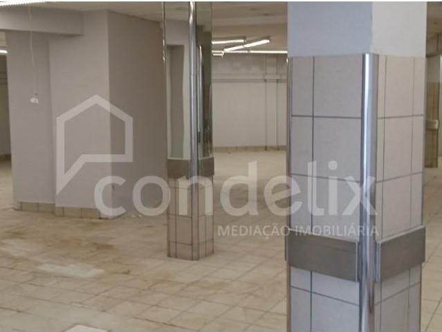 Ponto Comercial alugar em Gondomar, Aldeia Nova