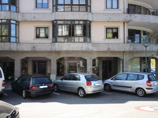 Loja alugar em Guimarães, Braga