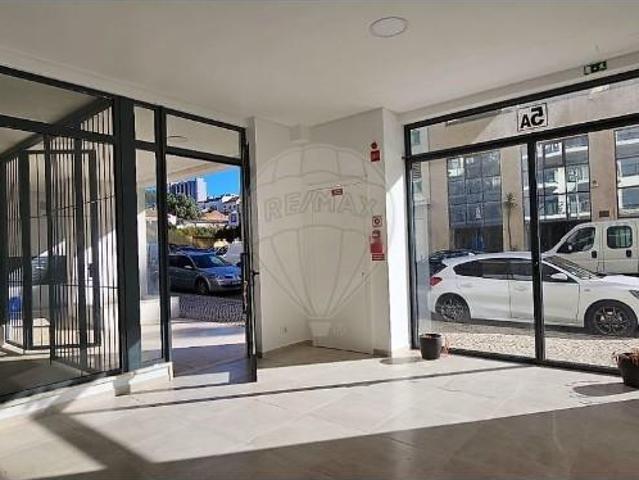 Loja venda em São Domingos de Benfica, Lisboa