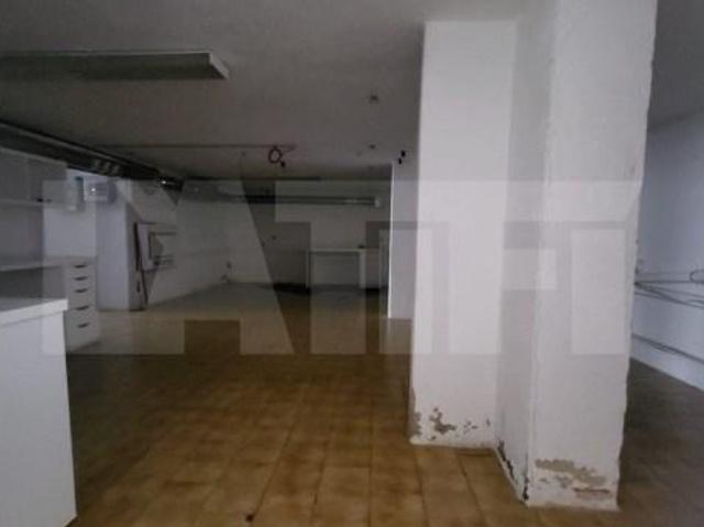 Loja venda em Santiago Dos Velhos, Lisboa