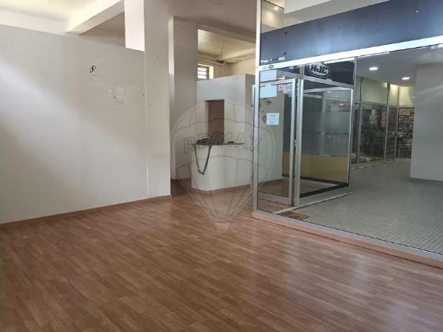 Loja alugar em Maia, Gueifães