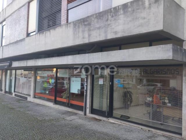 Loja venda em Maia, Gueifães