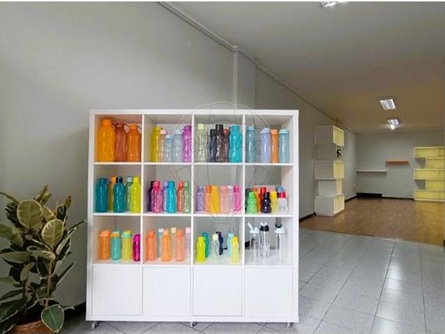 Ponto Comercial alugar em Maia, Vermoim