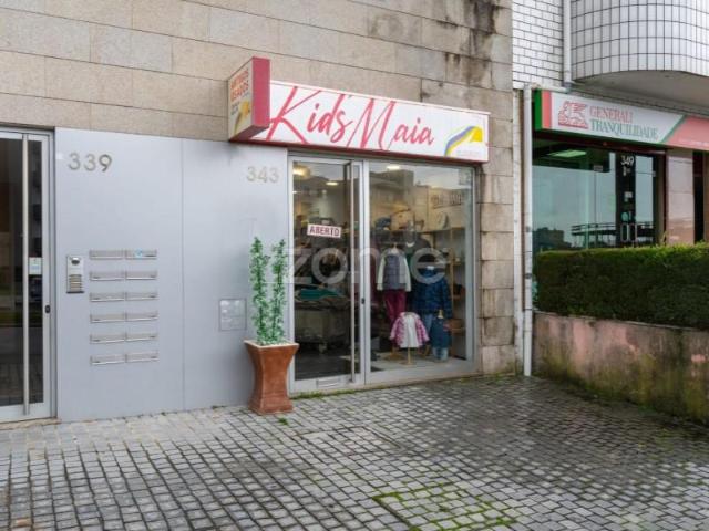 Loja alugar em Maia, Gueifães