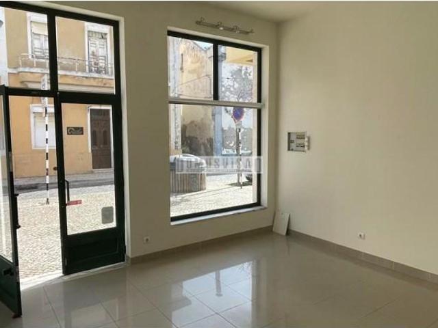 Loja alugar em Baixa do Montijo, Montijo