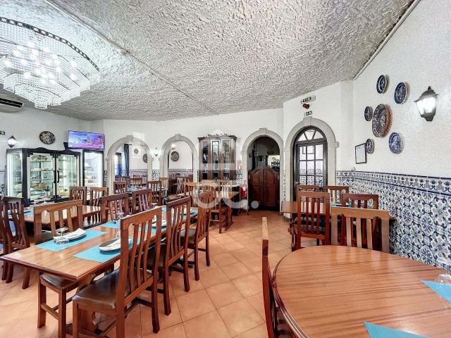 Loja alugar em Óbidos, Leiria