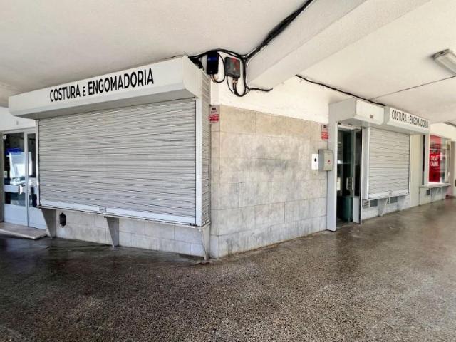 Loja venda em Oeiras, Lisboa