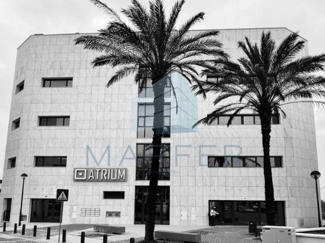 Loja alugar em Oeiras, Lisboa