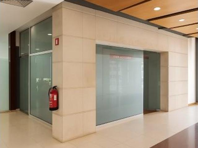 Loja alugar em Oeiras, Lisboa