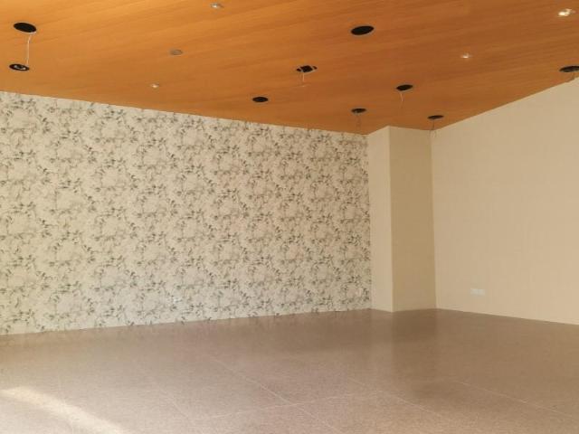 Loja alugar em Oeiras, Lisboa