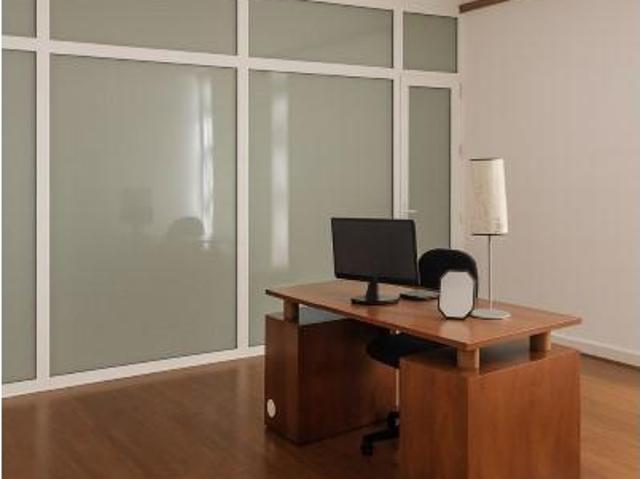 Loja alugar em Oeiras, Lisboa