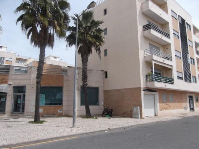 Ponto Comercial alugar em Olhão Ponto Comercial alugar em Olhão