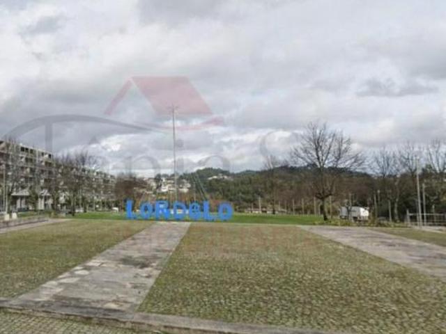 Loja alugar em Paredes, Bitarães
