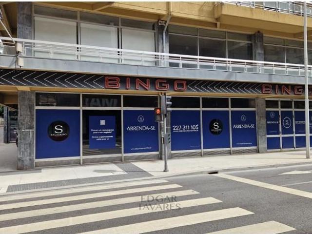 Loja alugar em Porto, Lordelo Do Ouro