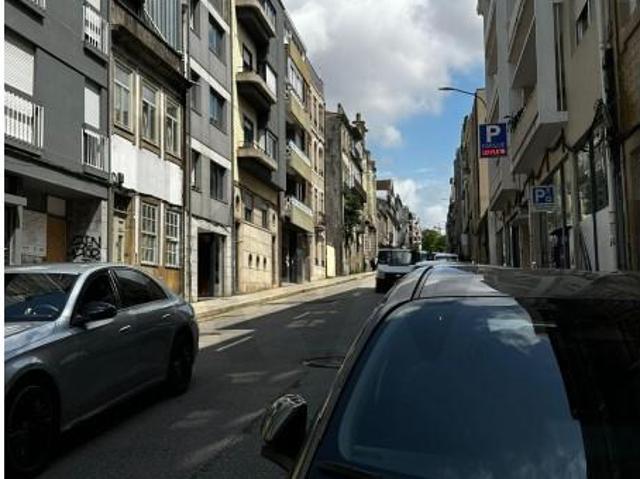 Ponto Comercial alugar em Porto, Figueiroa