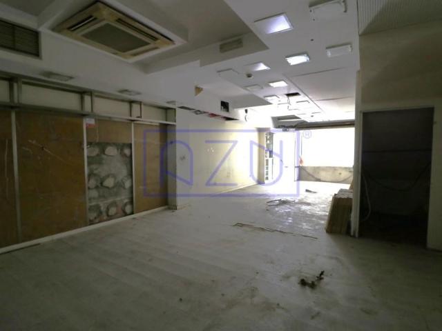 Ponto Comercial alugar em Porto