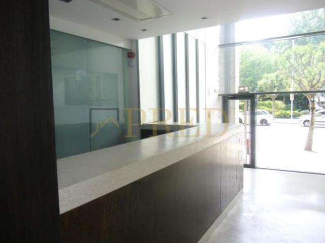 Ponto Comercial alugar em Porto