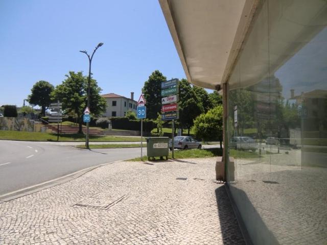 Ponto Comercial alugar em São João Da Madeira