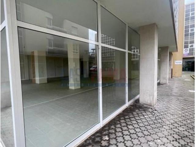 Loja alugar em Santo Tirso, Porto