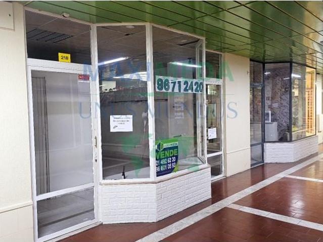 Loja venda em Seixal, Setúbal