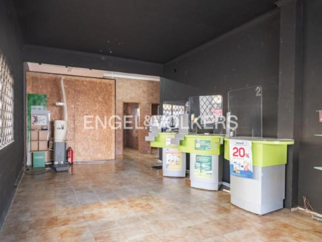 Ponto Comercial alugar em Seixal, Fernão Ferro