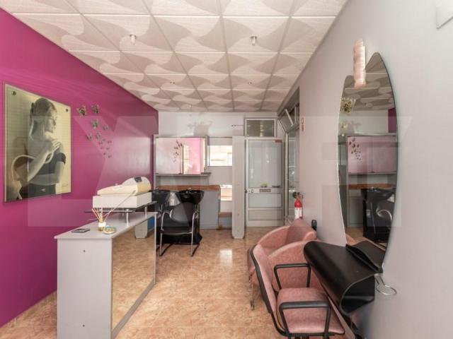 Ponto Comercial alugar em Seixal
