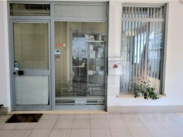 Loja venda em Santana, Sesimbra