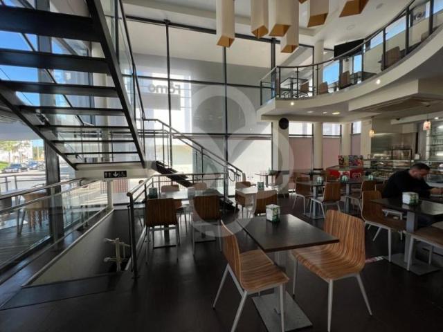 Loja venda em Serra das Minas, Sintra