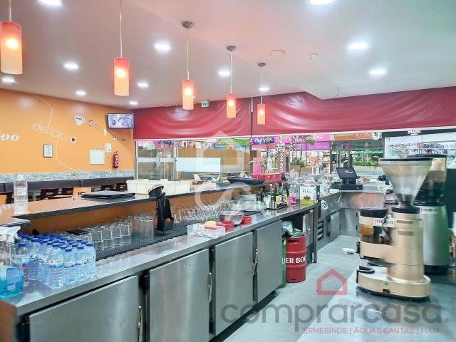 Loja alugar em Valongo, Porto