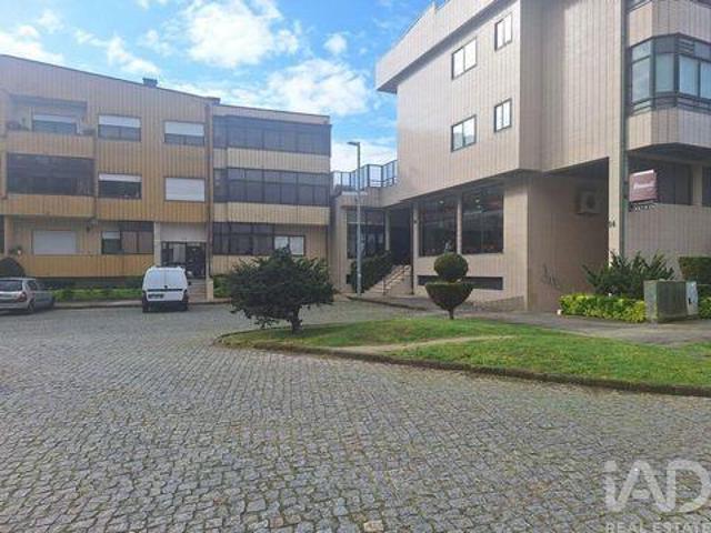 Loja venda em Valongo, Porto