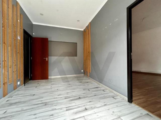 Loja venda em Forte Da Casa, Lisboa