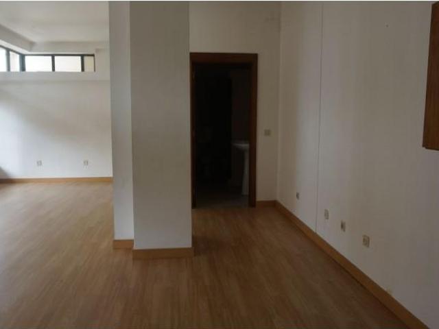 Loja venda em Laborim, Vila Nova De Gaia