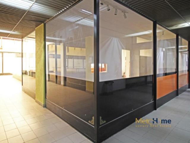 Loja alugar em Santa Marinha, Vila Nova De Gaia