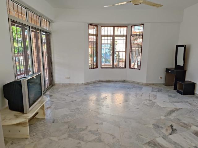 Bungalow for sale in Kajang, Langat