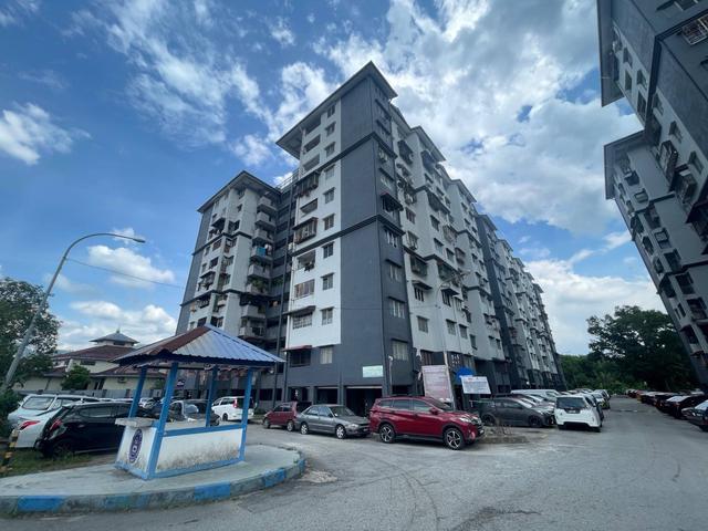 Flat for sale in Selayang, Selangor