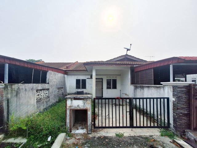 Terraced House for sale in Banting, Kuala Langat
