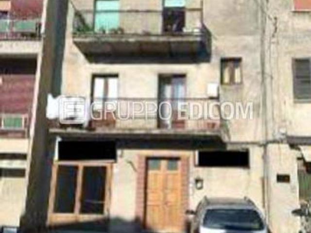 Locale Commerciale in vendita a Bisignano, Cosenza