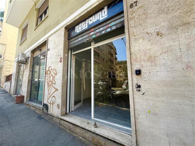 Locale Commerciale in vendita a Municipio Roma XII, Roma Capitale