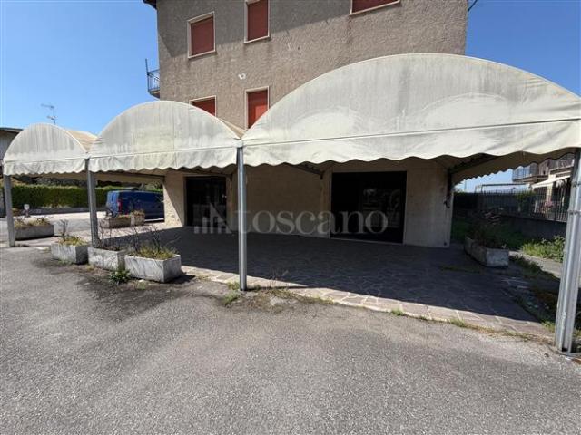 Locale Commerciale in vendita a Roncadelle, Lombardia