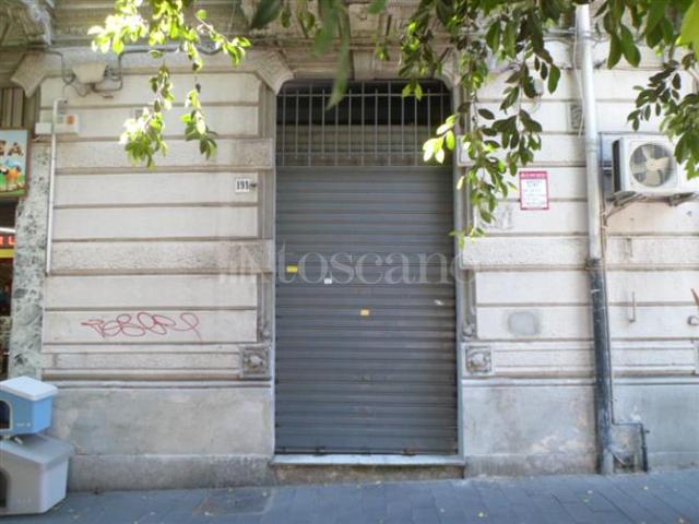 Locale Commerciale in affitto a IV Circoscrizione, Messina