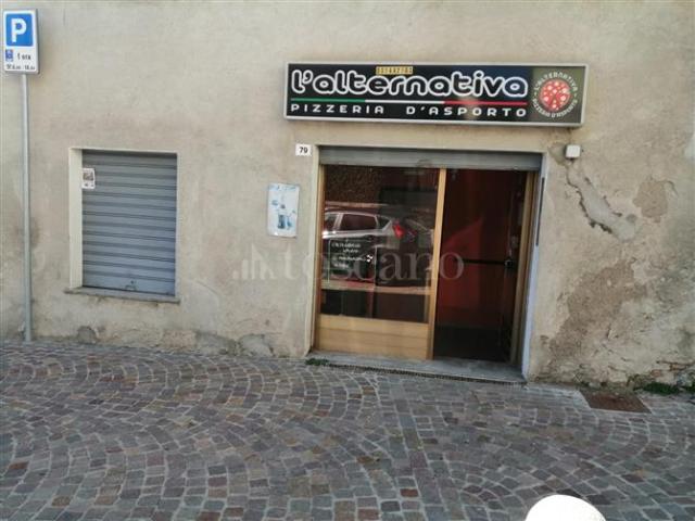 Locale Commerciale in vendita a Salvadonica, Como