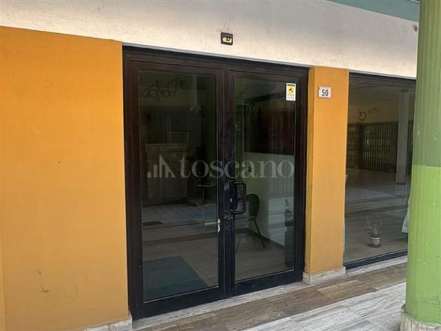 Locale Commerciale in affitto a Nuova Latina, Latina