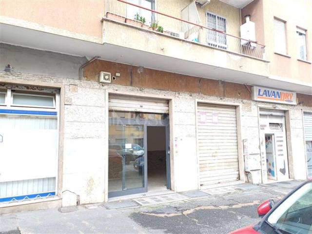 Locale Commerciale in vendita a Municipio Roma V, Roma Capitale