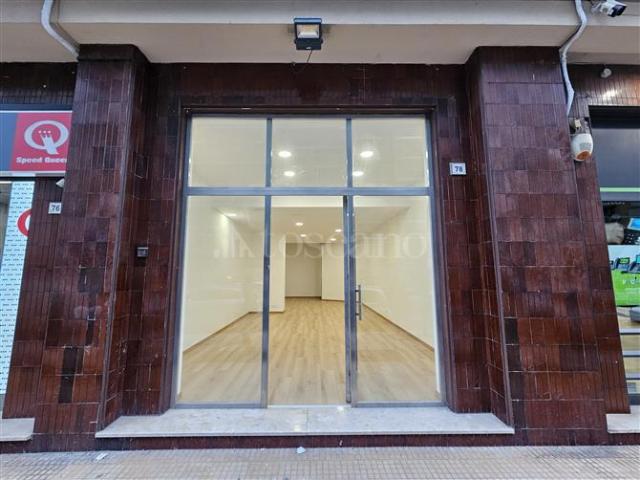 Locale Commerciale in affitto a VIII Circoscrizione, Palermo