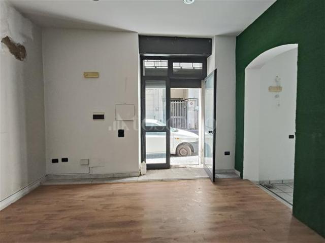 Locale Commerciale in affitto a Borgo-Sanzio, Catania