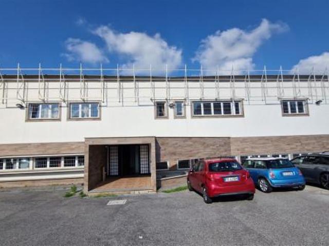 Locale Commerciale in affitto a Roma Capitale, Lazio