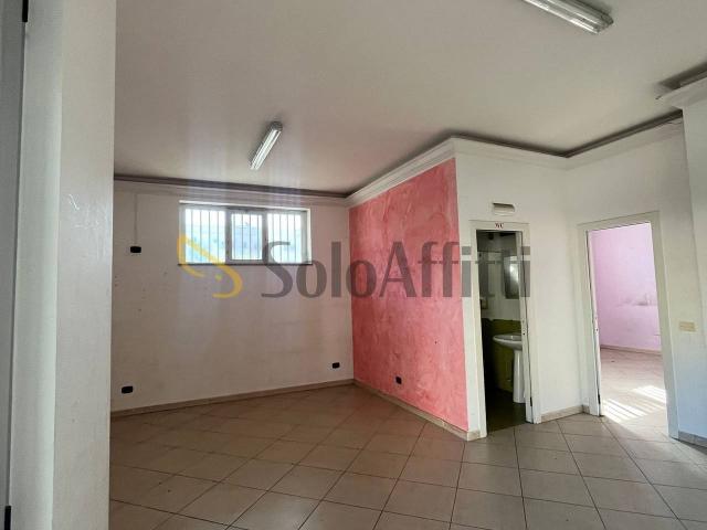 Locale Commerciale in affitto a Patalini, Puglia
