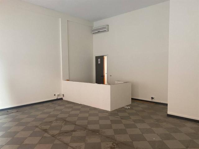 Locale Commerciale in affitto a Vernato, Piemonte