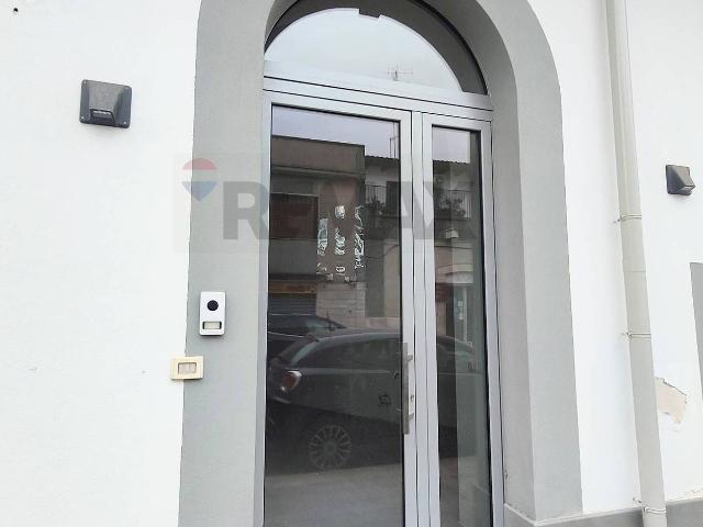 Locale Commerciale in affitto a Contrada Randa, Puglia