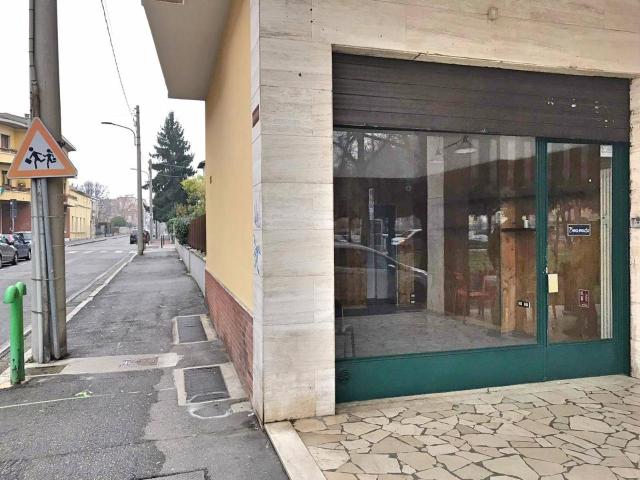 Locale Commerciale in affitto a Zona Centro, Brescia